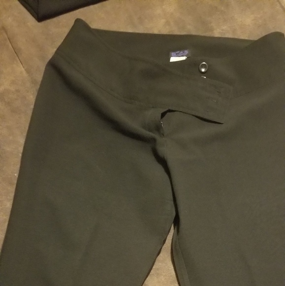 STAR City black slacks - Picture 2 of 3